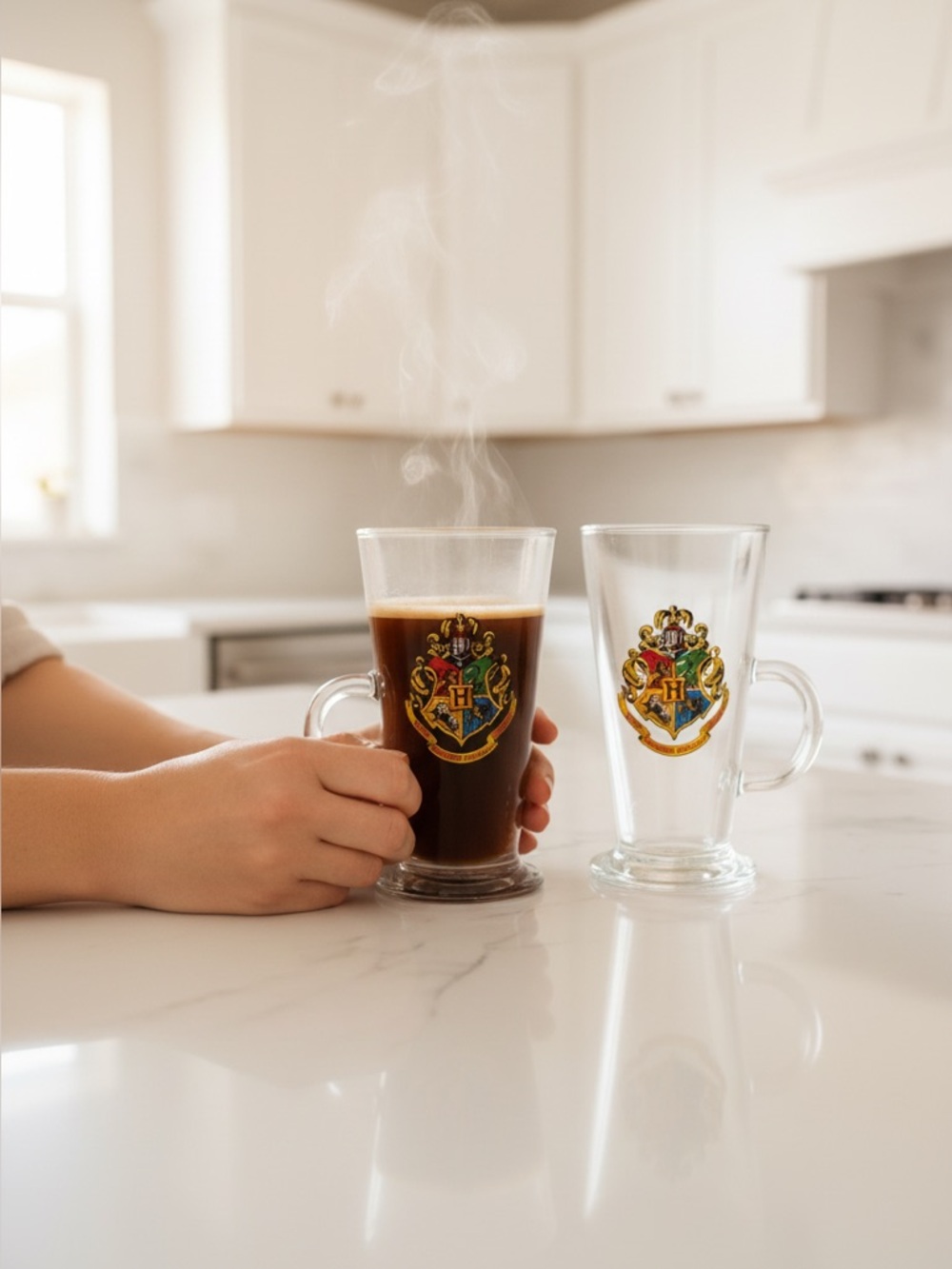 🆕 Hogwarts Crest Glass Latte Mugs - Set of 2